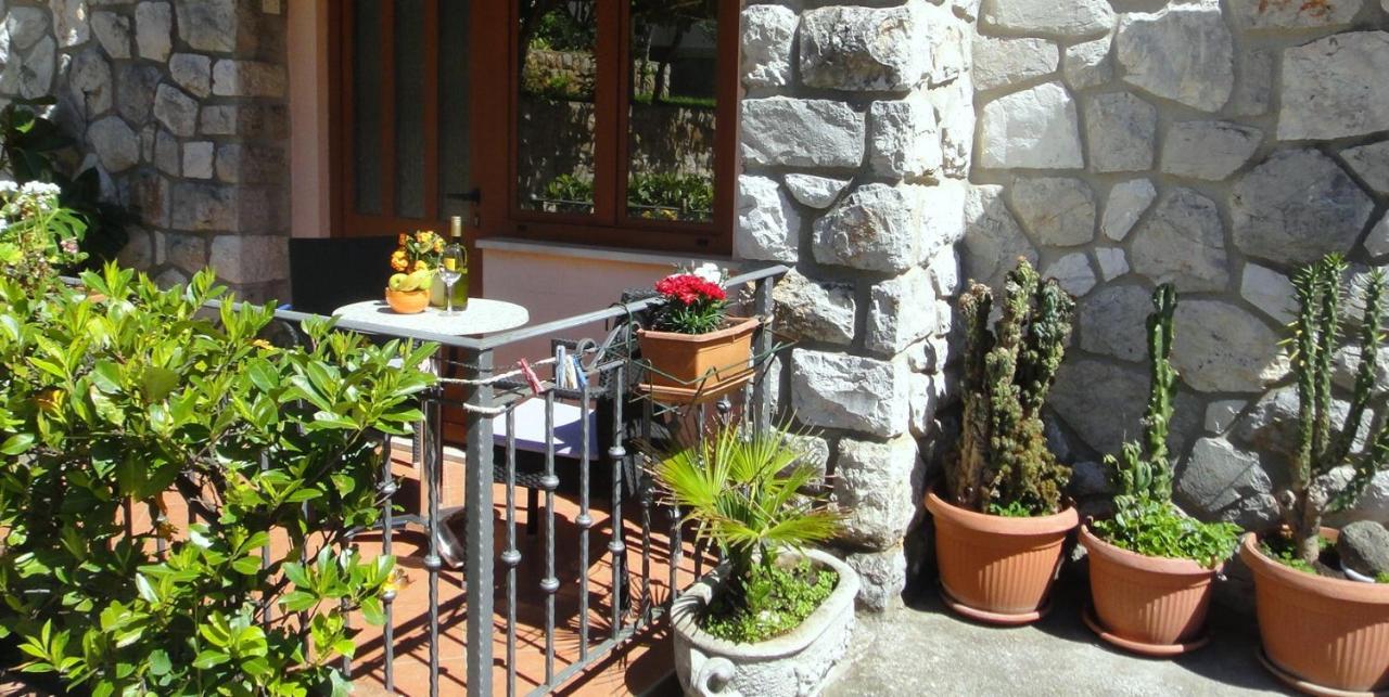 Room Vera- With Airconditioning And Free Parking Mošćenička Draga Exterior foto