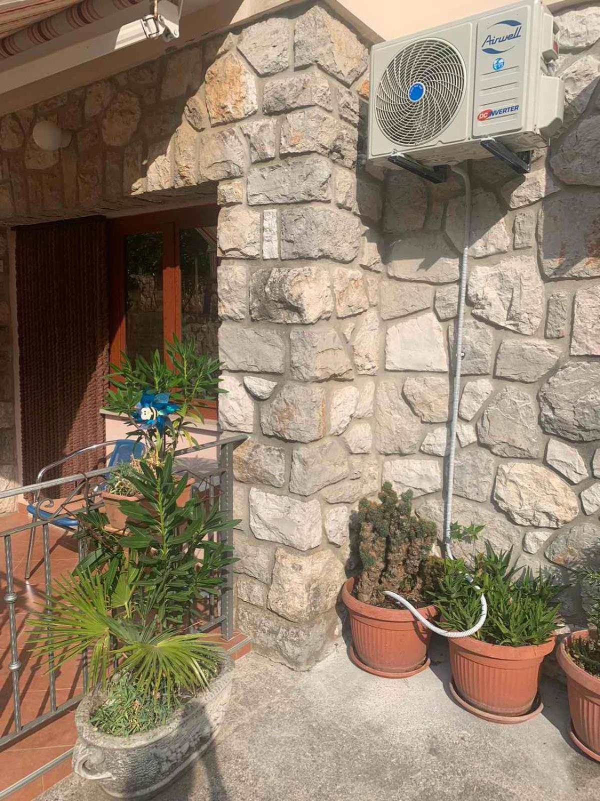 Room Vera- With Airconditioning And Free Parking Mošćenička Draga Exterior foto